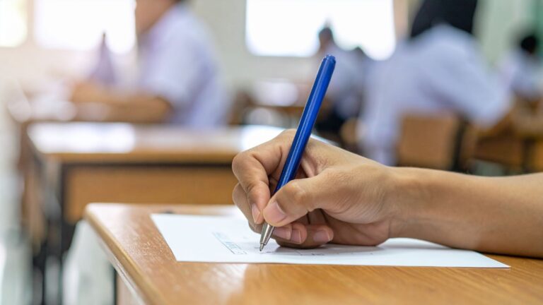 De andar ás minchas ao sobresaínte o vocabulario dos exames en galego